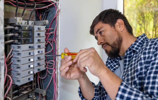 Best Local Electrician Companies  in Pendleton, OR